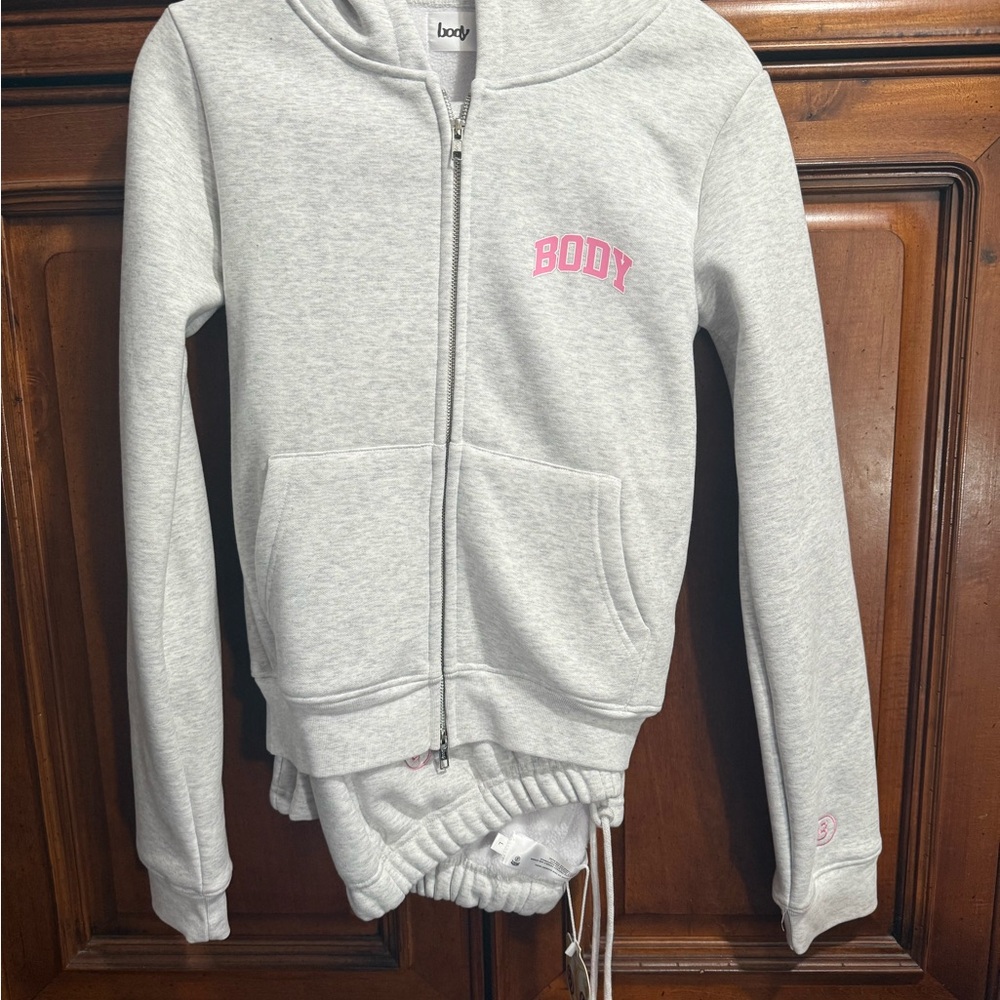 Women’s BodyByRaven Sweatsuit